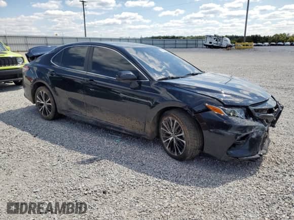 2019 Toyota Camry LE с VIN 4T1B11HK7KU741576, выставлен на аукционе Copart как лот 71667015 с пробегом 101 333 миль миль и Списание • Salvage title. История ставок и продаж доступна на DreamBid. Изображение 4.