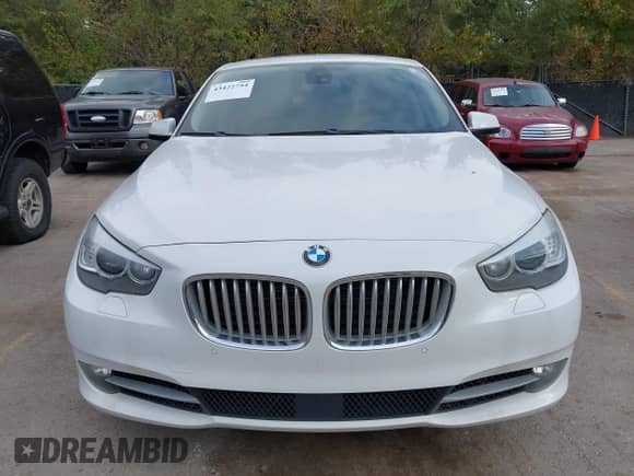 2011 BMW 5 Series 550i Gran Turismo xDrive с VIN WBASP4C59BC341639, выставлен на аукционе IAAI как лот 43422754 с пробегом 163 716 миль миль и . История ставок и продаж доступна на DreamBid. Изображение 6.