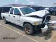 2003 Dodge 2500 ST с VIN 3D7KA28DX3G849745, выставлен на аукционе IAAI как лот 42645496 с пробегом 229 958 миль миль и . История ставок и продаж доступна на DreamBid. Изображение 1.