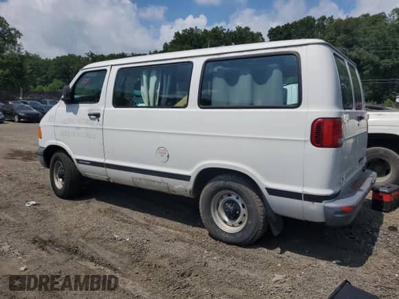2001 Dodge RAM with VIN 2B7HB11Y71K532871, listed as a Copart auction lot 68098105 with Not provided miles and Salvage title. Bid and sale history available at DreamBid. Image 2.