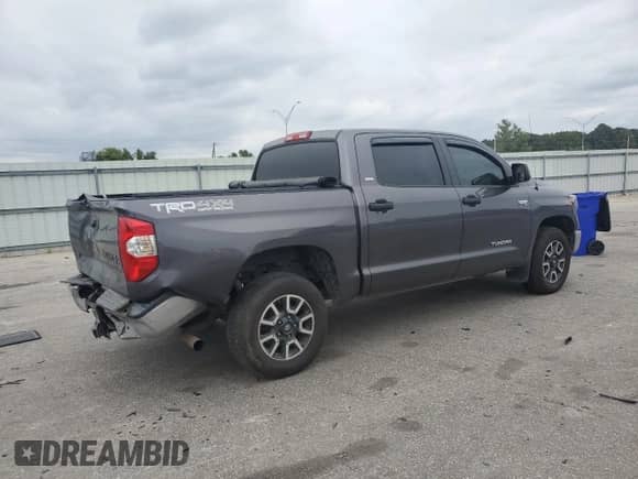 2019 Toyota Tundra SR5 с VIN 5TFDY5F19KX836732, выставлен на аукционе Copart как лот 81061655 с пробегом 87 093 миль миль и Списание • Salvage title. История ставок и продаж доступна на DreamBid. Изображение 3.
