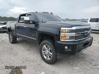 2016 Chevrolet Silverado 2500HD High Country z VIN 1GC1KXE83GF303142, wystawiony jako Copart lot #83875705 z przebiegiem Nie podano mil oraz Szkoda całkowita • Salvage title. Historia ofert i sprzedaży dostępna na DreamBid. Obrazek 4.