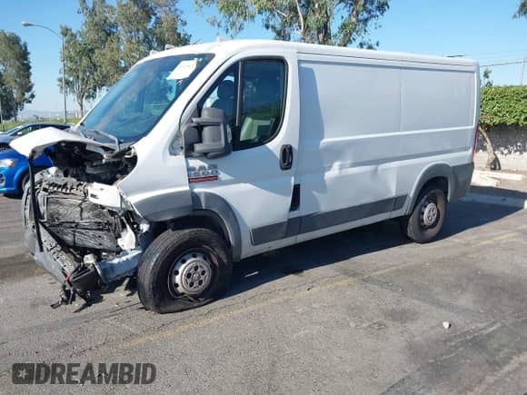 2015 Ram ProMaster Cargo with VIN 3C6TRVAG1FE503930, listed as a IAAI auction lot 42625432 with 172,120 mi miles and . Bid and sale history available at DreamBid. Image 2.