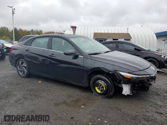 2025 Hyundai Elantra Limited z VIN KMHLP4DG6SU890244, wystawiony jako Copart lot #86228085 z przebiegiem 26 998 mil mil oraz Szkoda całkowita • Salvage title. Historia ofert i sprzedaży dostępna na DreamBid. Obrazek 4.