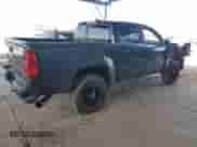 2016 Chevrolet Colorado 2WD LT с VIN 1GCGSCE13G1386896, выставлен на аукционе Copart как лот 54908435 с пробегом 196 867 миль миль и Списание • Salvage title. История ставок и продаж доступна на DreamBid. Изображение 3.