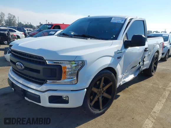 2019 Ford F-150 XL с VIN 1FTMF1C55KKF28511, выставлен на аукционе IAAI как лот 41255476 с пробегом 26 638 миль миль и . История ставок и продаж доступна на DreamBid. Изображение 17.