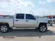 2013 Chevrolet Silverado 1500 LS z VIN 3GCPCREAXDG285125, wystawiony jako IAAI lot #42167476 z przebiegiem 201 813 mil mil oraz . Historia ofert i sprzedaży dostępna na DreamBid. Obrazek 13.