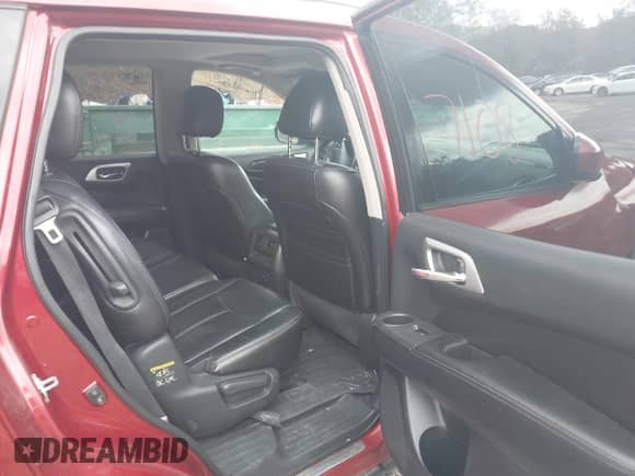 2013 Nissan Pathfinder SV z VIN 5N1AR2MM9DC688017, wystawiony jako IAAI lot #43287108 z przebiegiem 138 119 mil mil oraz . Historia ofert i sprzedaży dostępna na DreamBid. Obrazek 8.