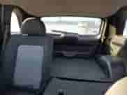 2013 Chevrolet Captiva Sport LT z VIN 3GNAL3EKXDS567877, wystawiony jako Copart lot #85428374 z przebiegiem 155 588 mil mil oraz Czysty tytuł • Clean title. Historia ofert i sprzedaży dostępna na DreamBid. Obrazek 10.