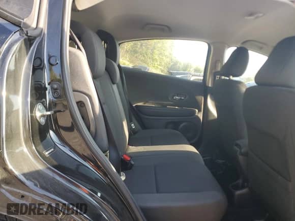 2020 Honda HR-V LX with VIN 3CZRU6H39LM715321, listed as a Copart auction lot 80695885 with 27,846 mi miles and Salvage title. Bid and sale history available at DreamBid. Image 11.