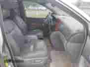 2006 Toyota Sienna XLE z VIN 5TDBA22C96S071602, wystawiony jako IAAI lot #42918077 z przebiegiem 214 818 mil mil oraz . Historia ofert i sprzedaży dostępna na DreamBid. Obrazek 5.