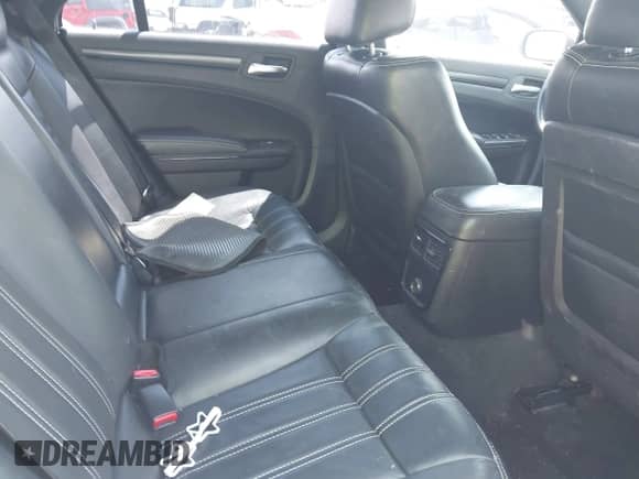 2014 Chrysler 300 S with VIN 2C3CCABT3EH276200, listed as a IAAI auction lot 43015483 with 112,424 mi miles and . Bid and sale history available at DreamBid. Image 8.