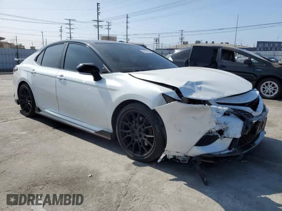 2022 Toyota Camry TRD with VIN 4T1KZ1AK1NU067433, listed as a Copart auction lot 84234165 with 29,823 mi miles and Salvage title. Bid and sale history available at DreamBid. Image 4.