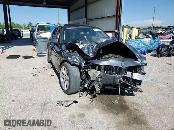 2014 BMW 3 Series 335i с VIN WBA3A9G58ENS64445, выставлен на аукционе Copart как лот 69123505 с пробегом 139 553 миль миль и Списание • Salvage title. История ставок и продаж доступна на DreamBid. Изображение 14.