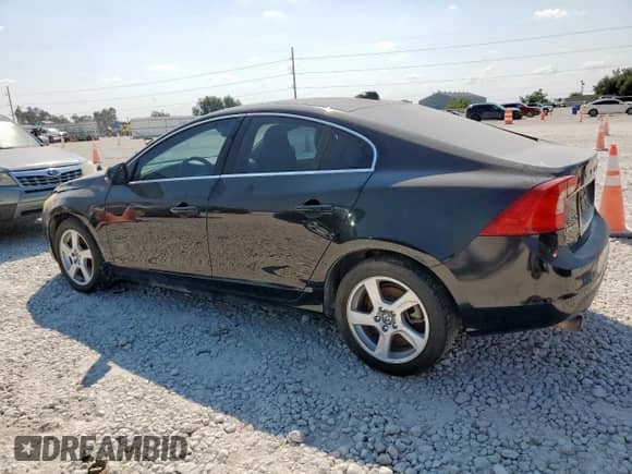 2013 Volvo S60 T5 с VIN YV1612FHXD1214262, выставлен на аукционе Copart как лот 81302875 с пробегом 148 875 миль миль и Чистый • Clean title. История ставок и продаж доступна на DreamBid. Изображение 2.