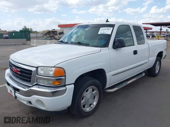 2006 GMC Sierra 1500 SLE1 with VIN 1GTEK19BX6Z180215, listed as a IAAI auction lot 41548959 with 394,076 mi miles and . Bid and sale history available at DreamBid. Image 2.