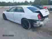 2023 Chrysler 300 S с VIN 2C3CCABG2PH562772, выставлен на аукционе IAAI как лот 42788353 с пробегом 49 695 миль миль и . История ставок и продаж доступна на DreamBid. Изображение 3.