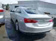 2016 Chevrolet Malibu LT z VIN 1G1ZE5ST3GF307594, wystawiony jako IAAI lot #42651949 z przebiegiem 108 369 mil mil oraz . Historia ofert i sprzedaży dostępna na DreamBid. Obrazek 3.