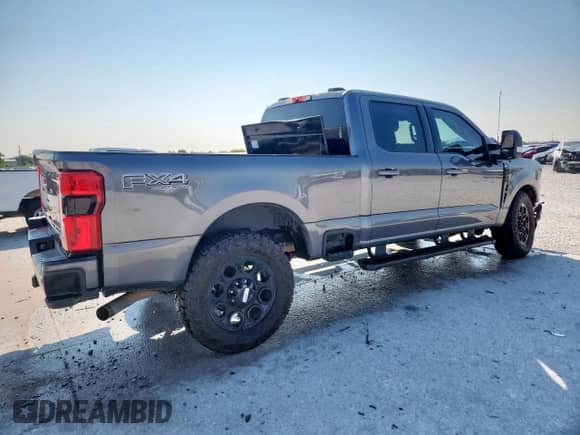 2023 Ford F-250 XL z VIN 1FT8W2BN0PED08613, wystawiony jako Copart lot #80007065 z przebiegiem 48 424 mil mil oraz Szkoda całkowita • Salvage title. Historia ofert i sprzedaży dostępna na DreamBid. Obrazek 3.