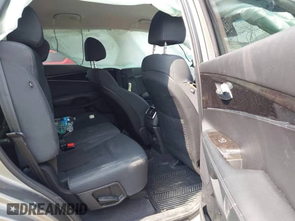 2018 Kia Sorento LX with VIN 5XYPG4A3XJG430706, listed as a IAAI auction lot 42412261 with 64,415 mi miles and . Bid and sale history available at DreamBid. Image 8.