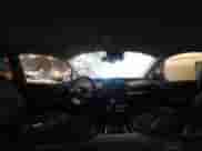 2018 Toyota Prius Plus z VIN JTDKARFP5J3077221, wystawiony jako IAAI lot #42544838 z przebiegiem 84 902 mil mil oraz . Historia ofert i sprzedaży dostępna na DreamBid. Obrazek 19.