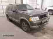 2003 Ford Explorer Eddie Bauer с VIN 1FMZU74E33UA89663, выставлен на аукционе IAAI как лот 41502361 с пробегом 201 844 миль миль и . История ставок и продаж доступна на DreamBid. Изображение 1.