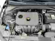 2019 Hyundai Elantra SE z VIN 5NPD74LF3KH486524, wystawiony jako Copart lot #51894875 z przebiegiem 73 266 mil mil oraz Szkoda całkowita • Salvage title. Historia ofert i sprzedaży dostępna na DreamBid. Obrazek 14.