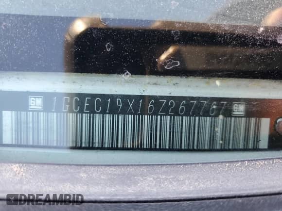2006 Chevrolet Silverado 1500 LS z VIN 1GCEC19X16Z267767, wystawiony jako Copart lot #77700684 z przebiegiem Nie podano mil oraz Szkoda całkowita • Salvage title. Historia ofert i sprzedaży dostępna na DreamBid. Obrazek 12.