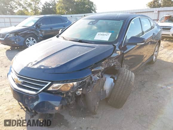 2017 Chevrolet Impala LT z VIN 2G1105S35H9104759, wystawiony jako IAAI lot #43360347 z przebiegiem 161 844 mil mil oraz . Historia ofert i sprzedaży dostępna na DreamBid. Obrazek 2.