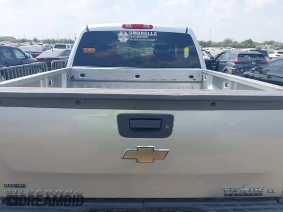 2011 Chevrolet Silverado 1500 LT с VIN 3GCPCSE01BG125517, выставлен на аукционе IAAI как лот 43245098 с пробегом 314 152 миль миль и . История ставок и продаж доступна на DreamBid. Изображение 16.