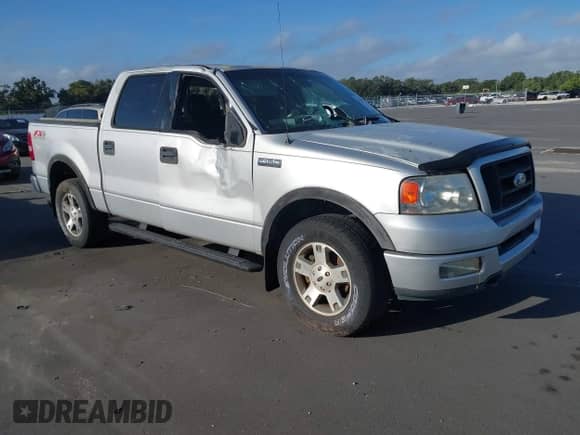 2004 Ford F-150 XLT with VIN 1FTPW14574KB28674, listed as a IAAI auction lot 43396506 with Not provided miles and . Bid and sale history available at DreamBid. Image 1.