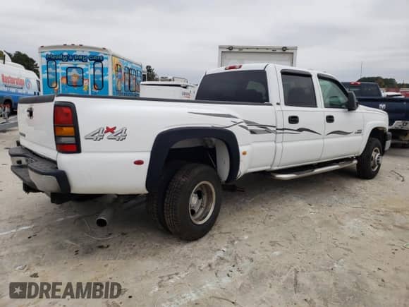 2007 Chevrolet Silverado 3500 DRW LT3 с VIN 1GCJK33D77F153108, выставлен на аукционе Copart как лот 69105584 с пробегом 75 905 миль миль и Списание • Salvage title. История ставок и продаж доступна на DreamBid. Изображение 3.