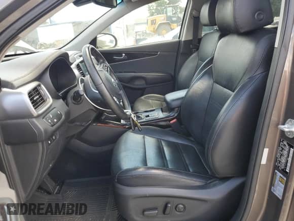 2019 Kia Sorento EX с VIN 5XYPH4A55KG532687, выставлен на аукционе Copart как лот 70774535 с пробегом 133 925 миль миль и Чистый • Clean title. История ставок и продаж доступна на DreamBid. Изображение 7.