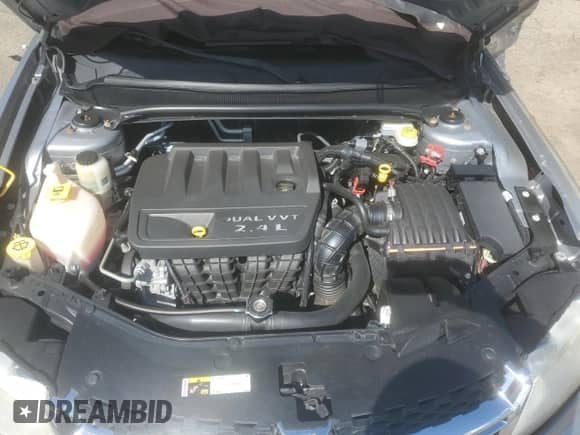 2014 Dodge Avenger SE z VIN 1C3CDZAB7EN108488, wystawiony jako Copart lot #62464795 z przebiegiem 94 579 mil mil oraz Szkoda całkowita • Salvage title. Historia ofert i sprzedaży dostępna na DreamBid. Obrazek 11.