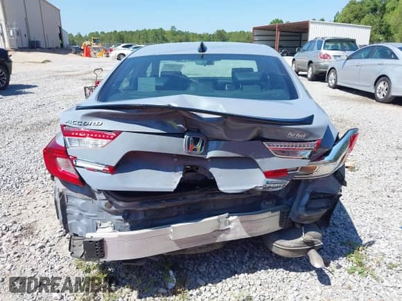 2022 Honda Accord Sport z VIN 1HGCV3F27NA029054, wystawiony jako IAAI lot #43146842 z przebiegiem 99 987 mil mil oraz . Historia ofert i sprzedaży dostępna na DreamBid. Obrazek 17.