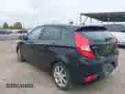 2013 Hyundai Accent SE с VIN KMHCU5AE7DU111518, выставлен на аукционе IAAI как лот 43354262 с пробегом 142 105 миль миль и . История ставок и продаж доступна на DreamBid. Изображение 3.