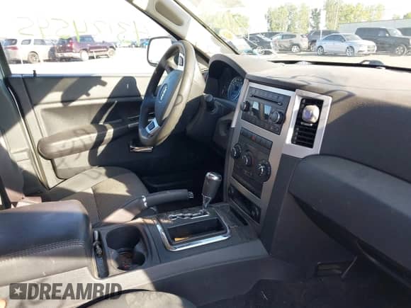 2010 Jeep Grand Cherokee Laredo с VIN 1J4PR4GK7AC148689, выставлен на аукционе IAAI как лот 43184595 с пробегом 162 365 миль миль и . История ставок и продаж доступна на DreamBid. Изображение 5.
