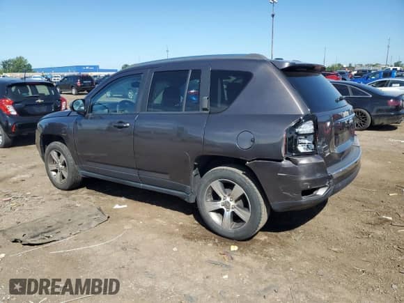 2017 Jeep Compass High Altitude with VIN 1C4NJCEB0HD185363, listed as a Copart auction lot 62654125 with 106,570 mi miles and Clean title. Bid and sale history available at DreamBid. Image 2.