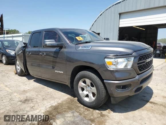2024 Ram 1500 Big Horn with VIN 1C6SRFBT8RN210880, listed as a Copart auction lot 68762165 with 14,477 mi miles and Non repairable. Bid and sale history available at DreamBid. Image 4.