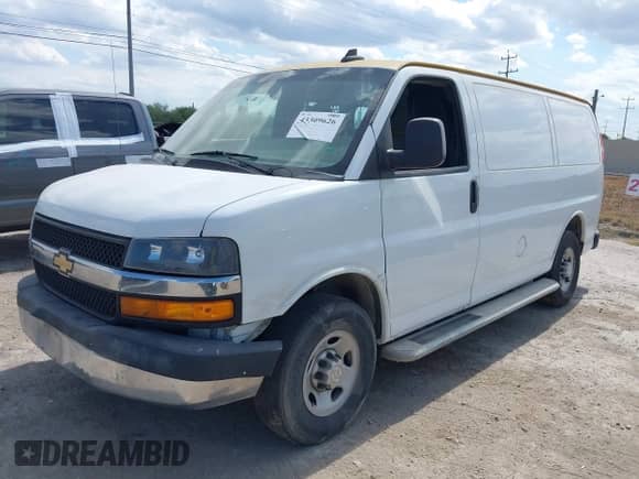 2020 Chevrolet Express Cargo с VIN 1GCWGAFG2L1182671, выставлен на аукционе IAAI как лот 43309626 с пробегом 151 139 миль миль и . История ставок и продаж доступна на DreamBid. Изображение 17.