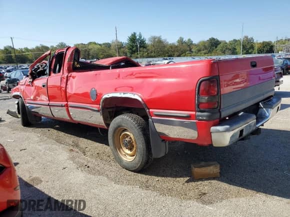 2000 Dodge 2500 with VIN 1B7KC2369YJ129100, listed as a Copart auction lot 73512904 with Not provided miles and Non repairable. Bid and sale history available at DreamBid. Image 2.