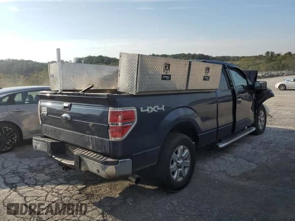 2014 Ford F-150 XL with VIN 1FTFX1ET7EFC63816, listed as a Copart auction lot 72051585 with 360,175 mi miles and Salvage title. Bid and sale history available at DreamBid. Image 3.