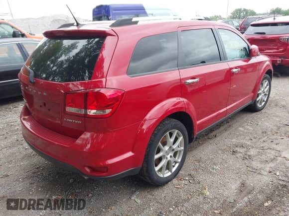 2014 Dodge Journey Limited with VIN 3C4PDDDG6ET259362, listed as a IAAI auction lot 43045644 with 155,319 mi miles and . Bid and sale history available at DreamBid. Image 4.