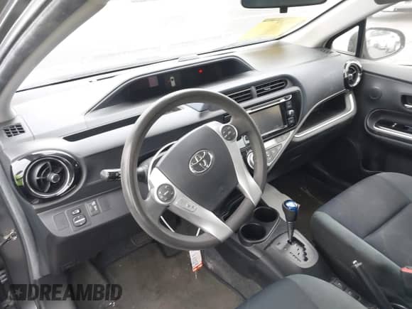 2015 Toyota Prius One z VIN JTDKDTB38F1109041, wystawiony jako IAAI lot #43172194 z przebiegiem 149 176 mil mil oraz . Historia ofert i sprzedaży dostępna na DreamBid. Obrazek 20.