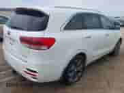 2016 Kia Sorento SXL with VIN 5XYPK4A55GG115000, listed as a IAAI auction lot 42595196 with 108,110 mi miles and . Bid and sale history available at DreamBid. Image 4.