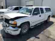 2005 GMC Sierra 1500 SLE с VIN 2GTEC19V451301268, выставлен на аукционе Copart как лот 71981955 с пробегом 141 998 миль миль и Списание • Salvage title. История ставок и продаж доступна на DreamBid. Изображение 1.