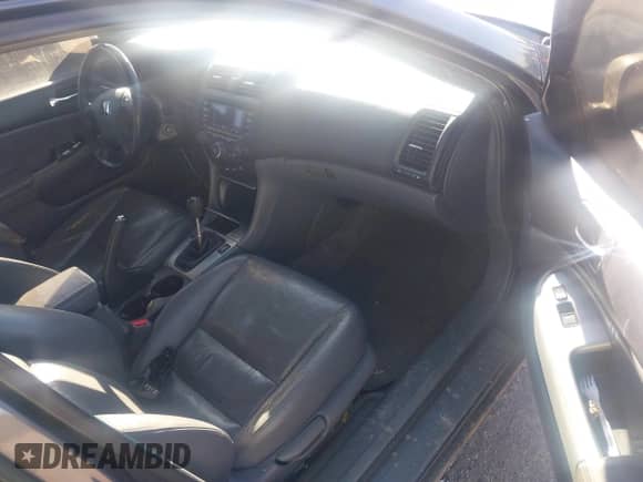 2005 Honda Accord EX-L with VIN 1HGCM55885A109600, listed as a IAAI auction lot 41332758 with 212,900 mi miles and . Bid and sale history available at DreamBid. Image 5.