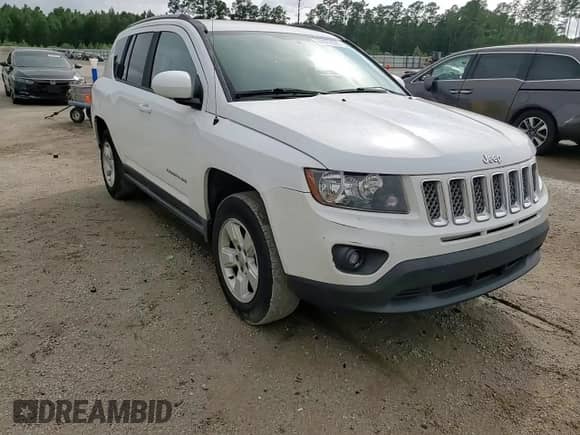 2017 Jeep Compass Latitude with VIN 1C4NJCEA4HD116179, listed as a Copart auction lot 67472695 with 126,749 mi miles and Salvage title. Bid and sale history available at DreamBid. Image 13.