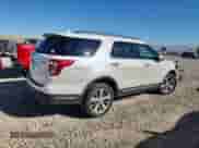 2018 Ford Explorer Limited z VIN 1FM5K8F85JGB56079, wystawiony jako Copart lot #82247365 z przebiegiem 168 338 mil mil oraz Czysty tytuł • Clean title. Historia ofert i sprzedaży dostępna na DreamBid. Obrazek 3.