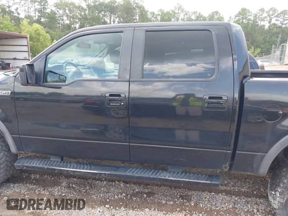 2013 Ford F-150 XL with VIN 1FTFW1EF7DKD98393, listed as a IAAI auction lot 42633082 with 471,450 mi miles and . Bid and sale history available at DreamBid. Image 14.